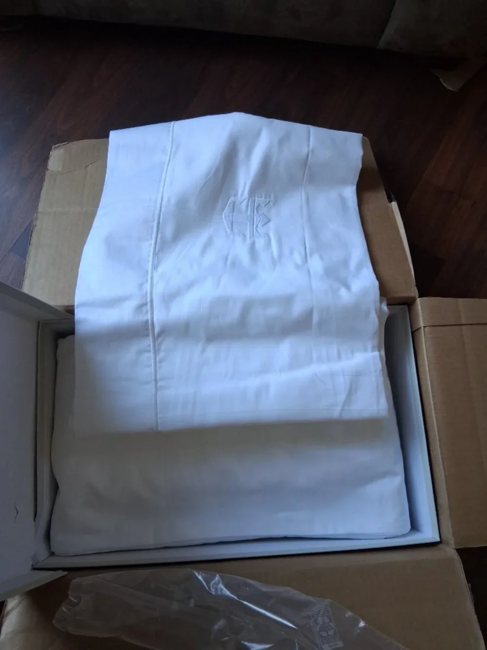 OPEN BOX Royal Carribean  Bedding Collection White QUEEN 100%  5PCS Bedding Set
